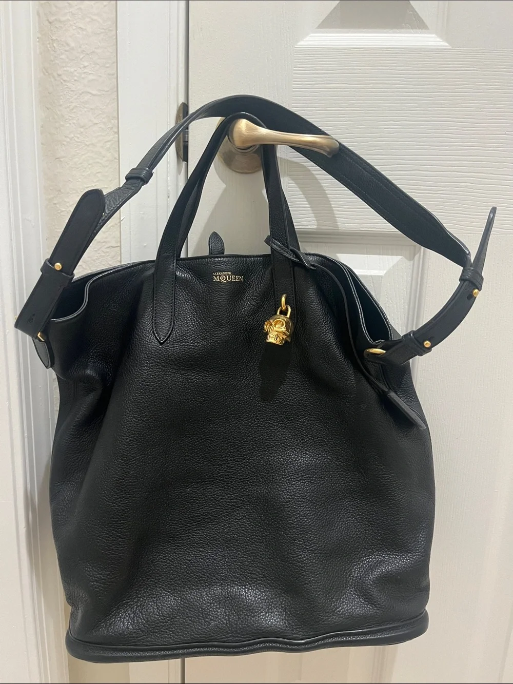 Alexander McQueen spacious alexander